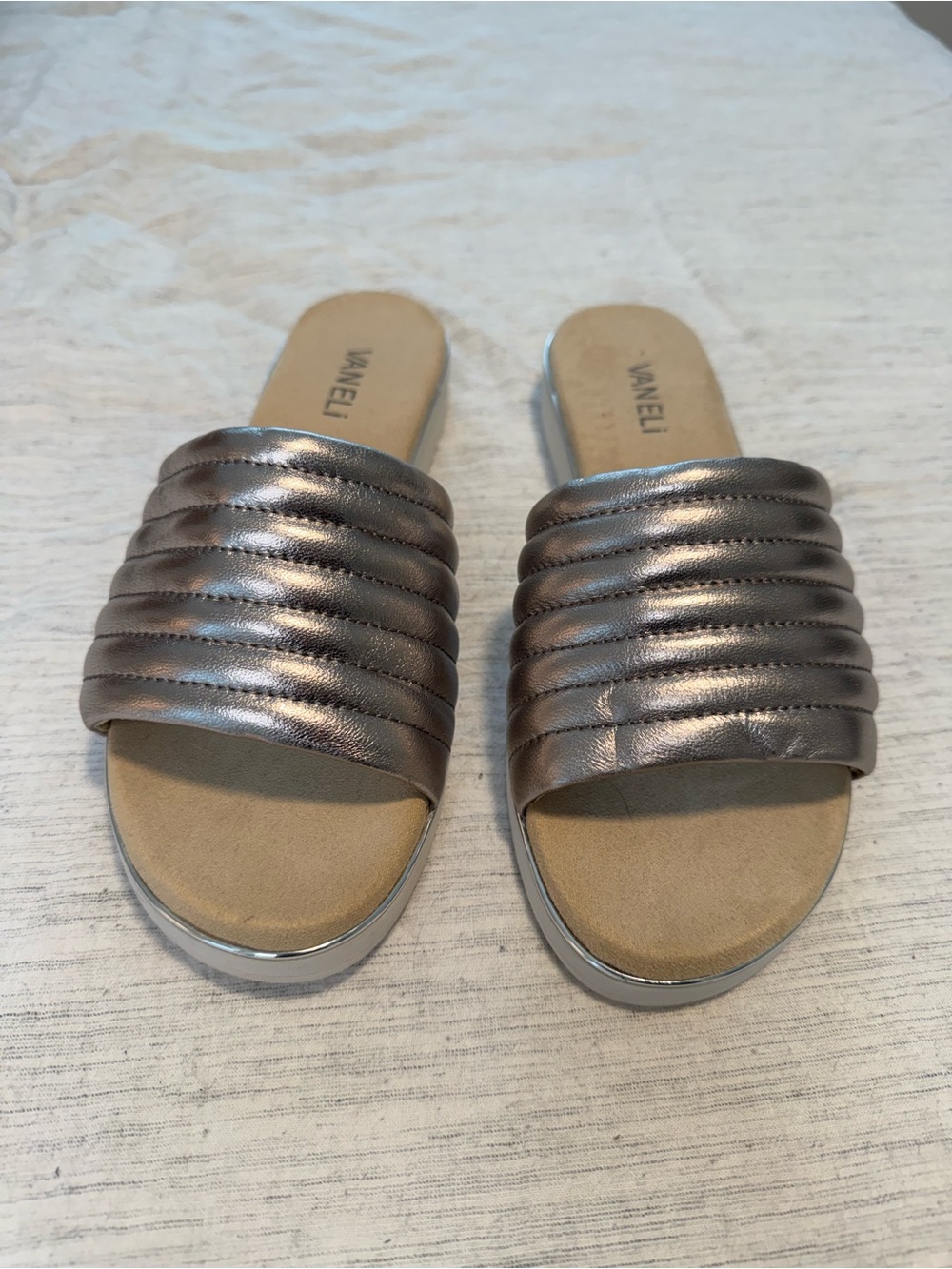 Vaneli Silver Metallic Ribbed Slip-On Slides - Picture 2 of 8